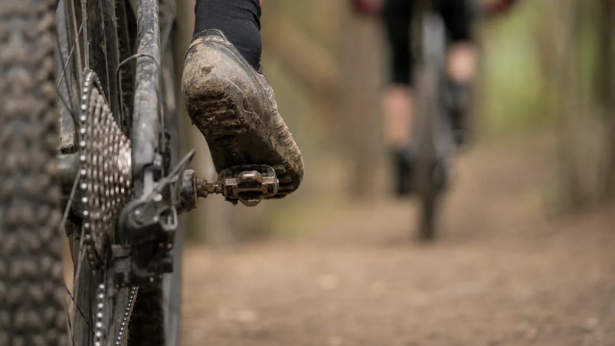 Finał Ligi Bike Race poprowadzi kolarzy przez leśne ścieżki Raciborza