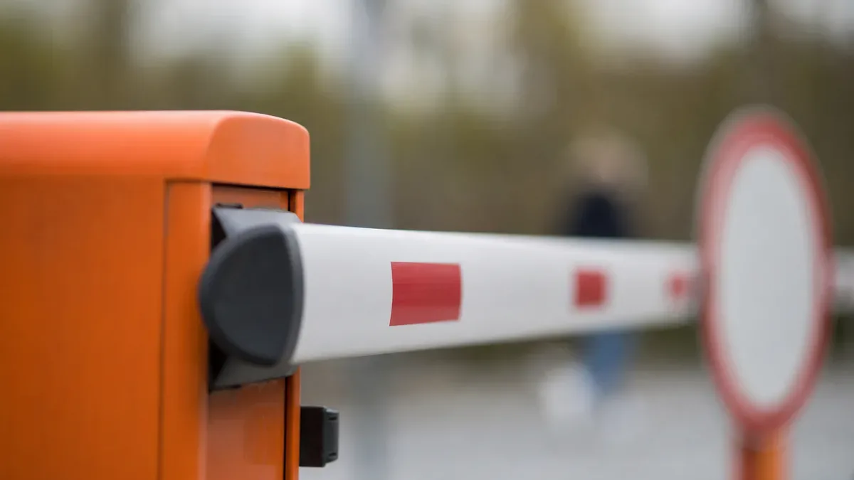 Remont parkingu na Placu Długosza. Część miejsc będzie wyłączona