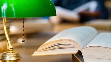 Zwrot książek i zero kar. Raciborska biblioteka szykuje wieczór z intrygą