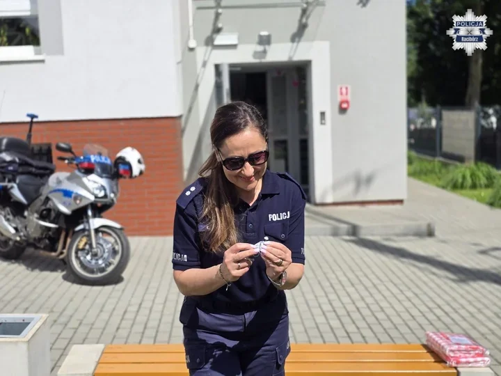 W Rzuchowie dzieci zobaczyły policyjny quad, radiowóz i motocykl z bliska