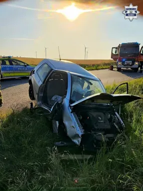 22-latka straciła panowanie nad Volkswagenem i wjechała do rowu w Cyprzanowie