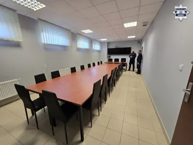 W raciborskiej komendzie zrobili nową salę - policjanci już weszli na zajęcia