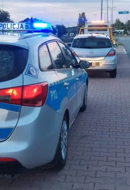 Na granicy z Czechami - 339 aut i setki osób, policja zatrzymała poszukiwanego