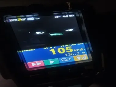 Ponad 100 km/h w terenie zabudowanym - policja zabrała prawa jazdy